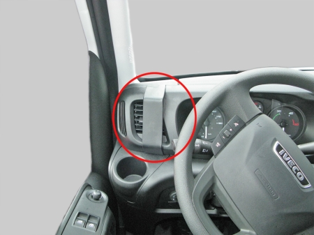 Brodit ProClip, Iveco Daily 15- i gruppen Billjud / Vad passar i min bil / Iveco Daily hos Winn Scandinavia AB (240805090)