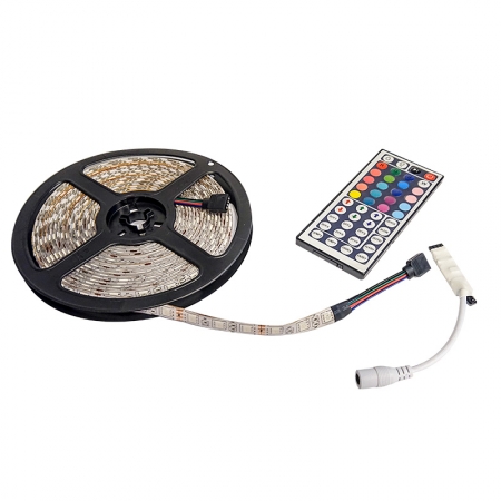 LED tape 5m RGB-kit 12v/220v med fjärrkontroll i gruppen Billjud / LED-Belysning / LED-lampor / LED & Diodslingor hos Winn Scandinavia AB (871LEDRGBKIT)