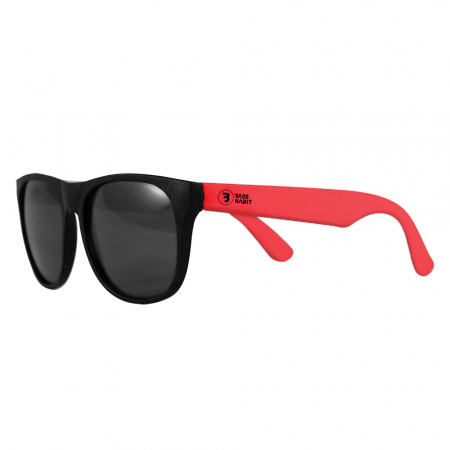 Röda & svarta solglasögon från Bass Habit i gruppen Billjud / Tillbehör / Merchandise hos Winn Scandinavia AB (899EYEWEARBR)