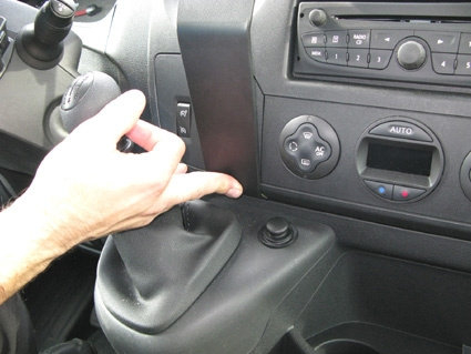 Brodit Förstärkt ProClip, Nissan/Opel/Renault