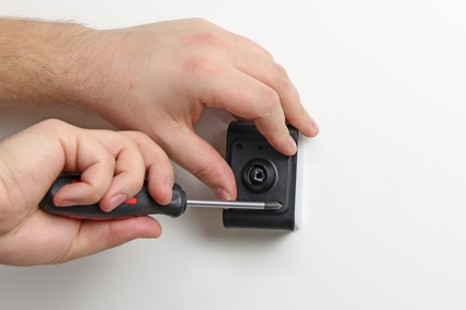 Brodit Aktiv hållare med USB-kabel och cigg-adapter, Samsung Galaxy A5 SM-A500/J3 2017 (J330F, J330G)