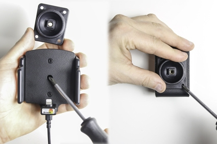 Brodit Aktiv hållare med USB-kabel och cigg-adapter, Apple iPhone 11/11 Pro/X/XR/Xs