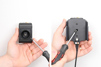 Brodit Aktiv hållare med USB-kabel och cigg-adapter, Apple iPhone 15/15 Pro/16/16 Pro/16e