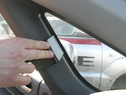 ProClip Monteringsbygel Mitsubishi Colt 09-14, Vänster