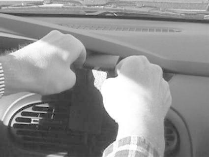 ProClip Monteringsbygel Chrysler Neon 00-02, Centrerad