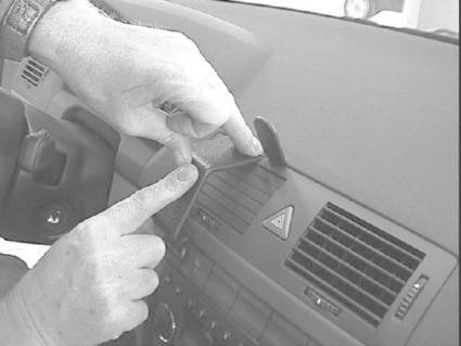 ProClip Monteringsbygel Skoda Fabia 00-07, Centrerad