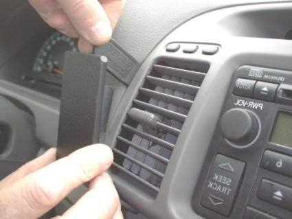 ProClip Monteringsbygel Toyota Camry 02-06, Centrerad