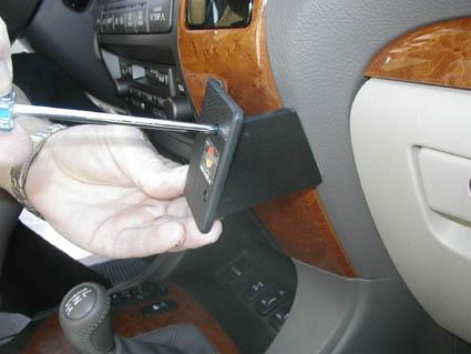 ProClip Monteringsbygel Toyota Landcruiser 03-09/Landcruiser 120 03-09, Vinklad