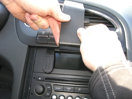 Brodit ProClip, Peugeot 5008 10-17