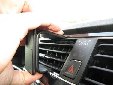 Brodit ProClip, Volkswagen Tiguan 17-24