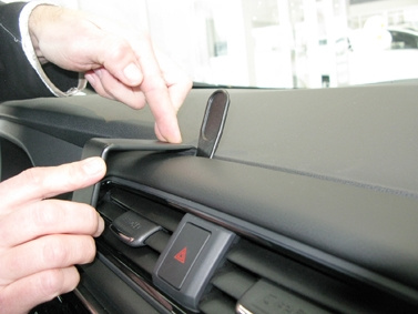 Brodit ProClip, Nissan Leaf 18-