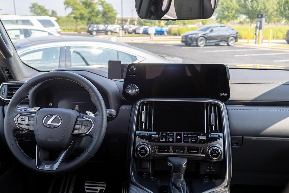 Brodit ProClip, Lexus LX Series 22-