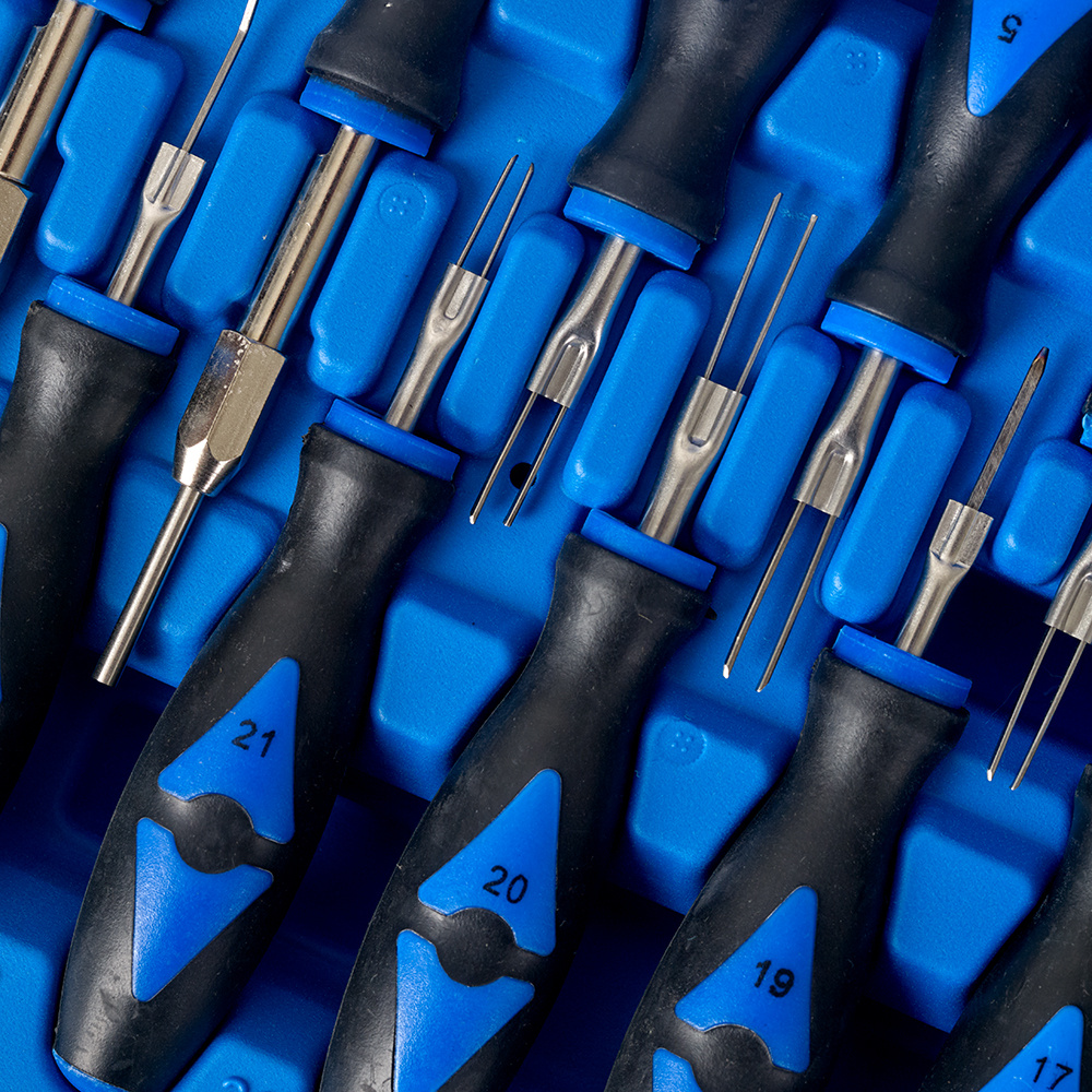 Auto-Connect väska med 23 stycken terminalverktyg