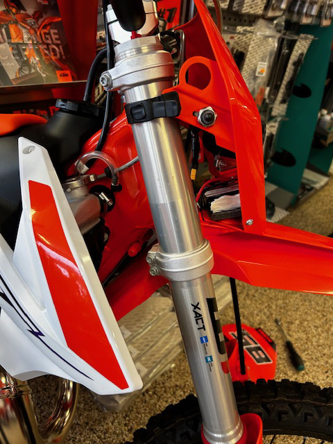 Singelkåpa 40W till KTM 85cc, med 7ah batteri, NIZLED R40DRL kallvit