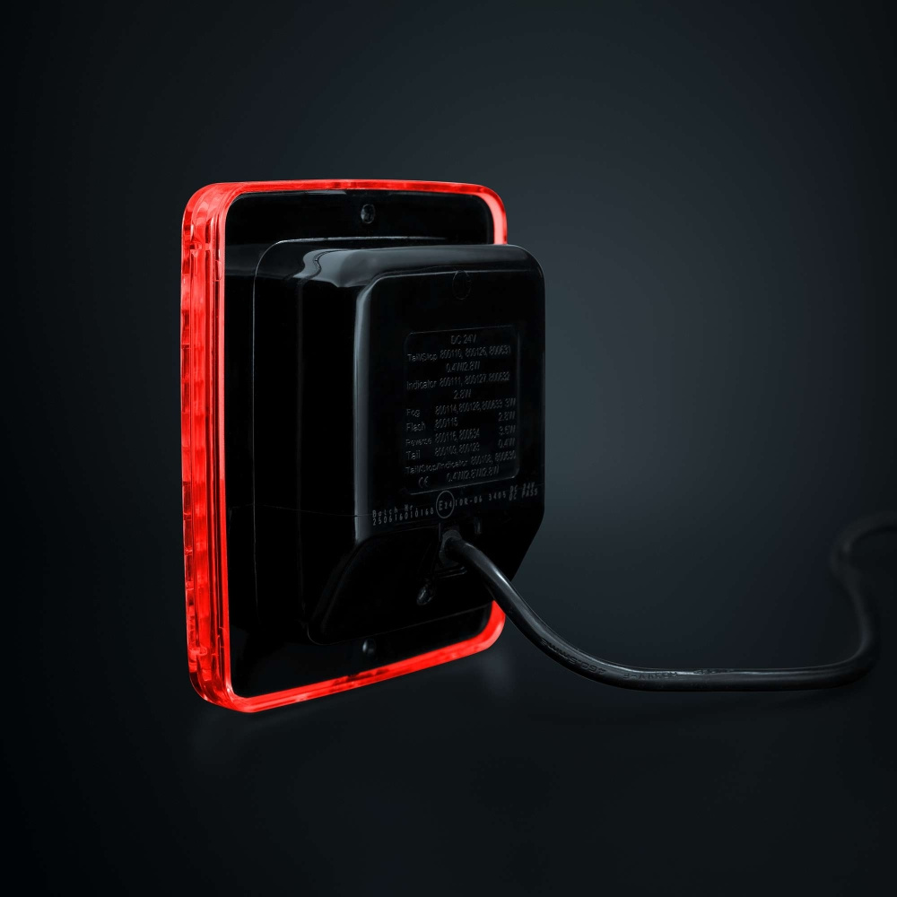 Strands Ize LED Bak-/Bromsljus