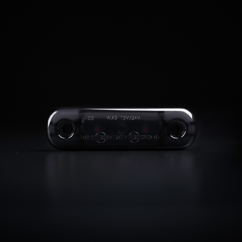 Strands Dark Knight Super Dark Slim Rött Positionsljus