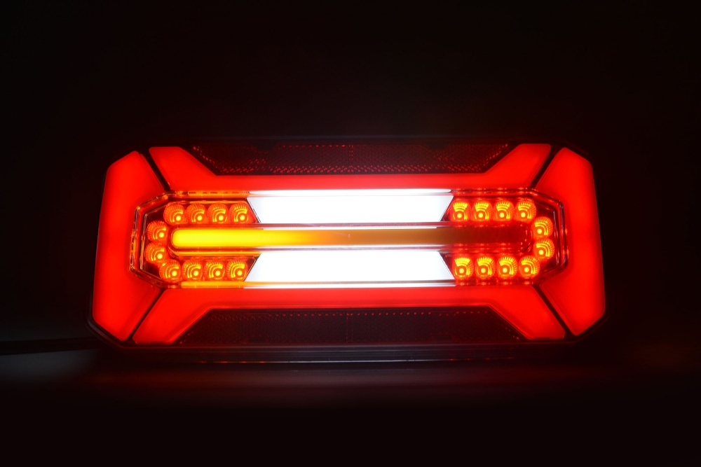 Strands Bakljus 5 Funk. LED - Universal,12-24V Dc, Dynamisk Blink., IP66/68