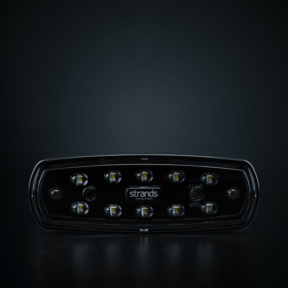 Strands NUUK E-Line Svart R 13W