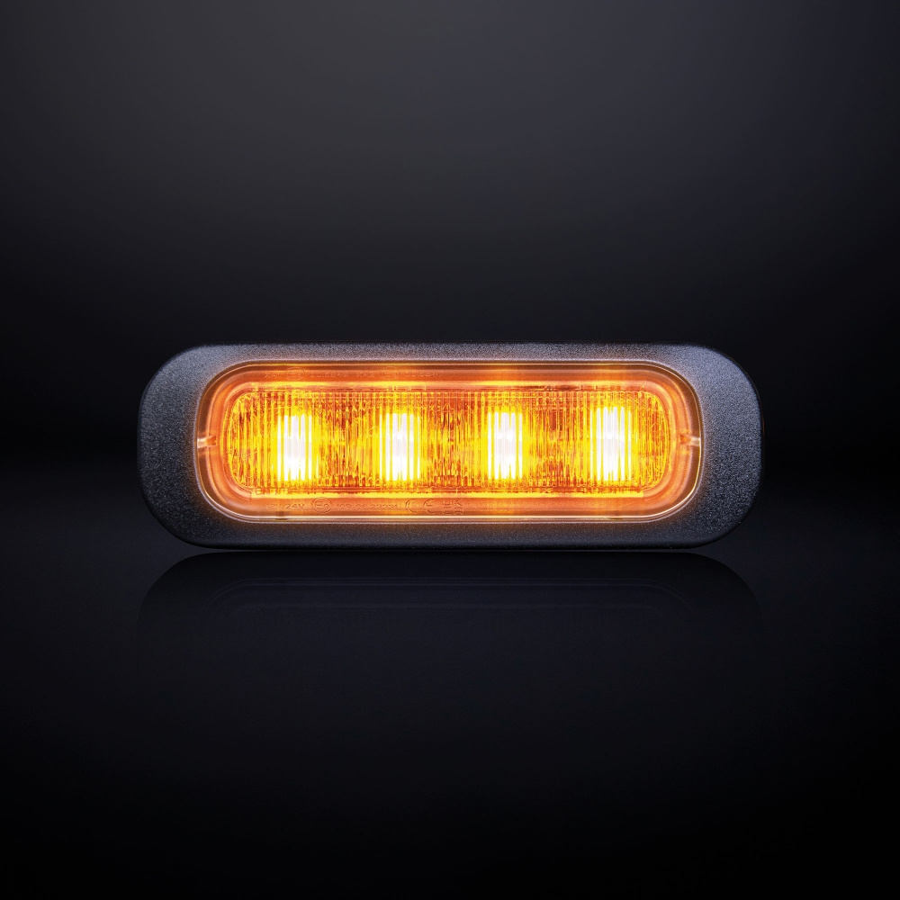 Strands Dark Knight Riktat Blixtljus Orange 4 LED Mörktonat Lins