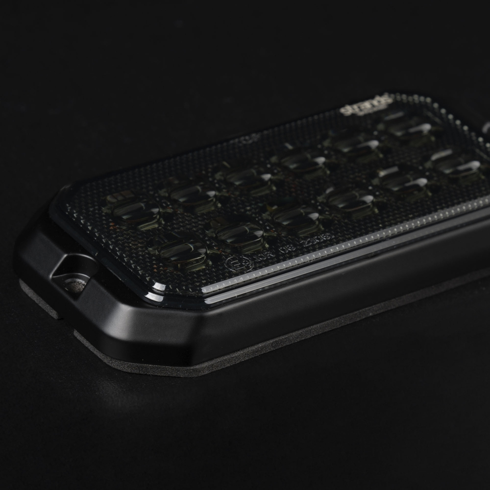 Strands Dark Knight Duo Riktat Blixtljus 12LED